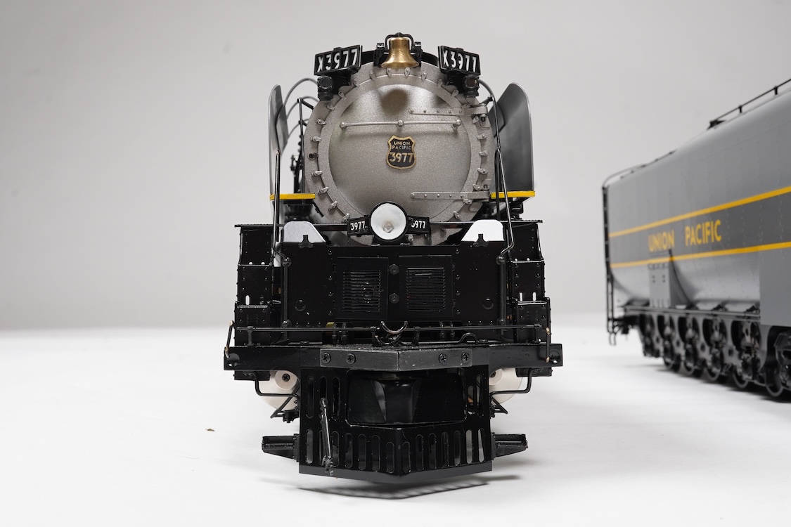 A Gauge One Aster Hobbies live steam Union Pacific Challenger 4-6-6-4 tender locomotive, 3977, the factory ‘Built Up’ version, spirit fired working four cylinder motion, with assembly instructions, operating instructions